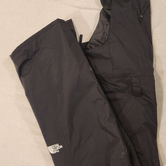 NWT - The North Face - Womens Freedom Snow Bib - XL - Black (NF0A5GM44HO) - Picture 8 of 8